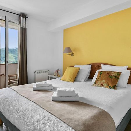 Logis Hotel Etchemaite Larrau Dış mekan fotoğraf