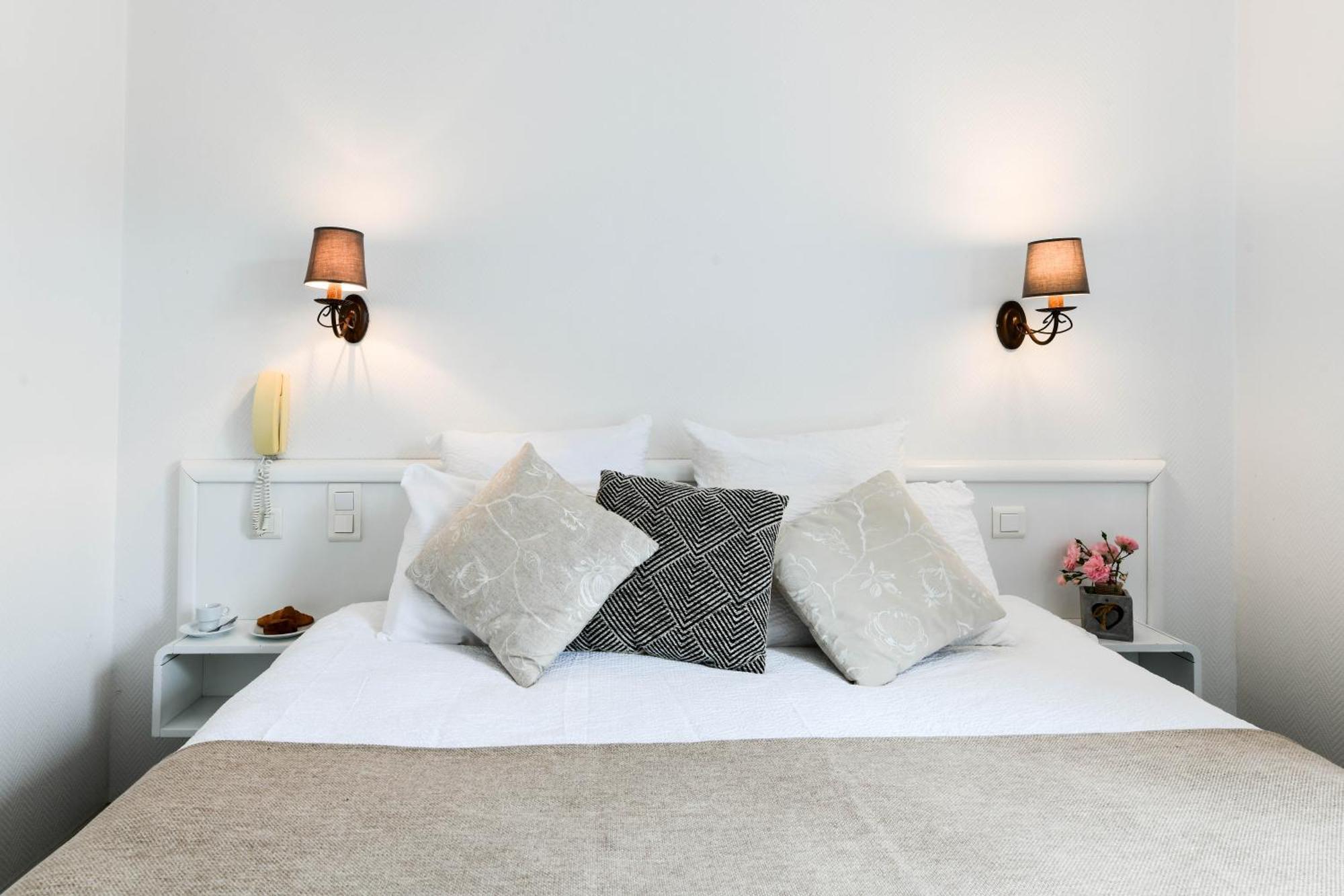 Logis Hotel Etchemaite Larrau Dış mekan fotoğraf