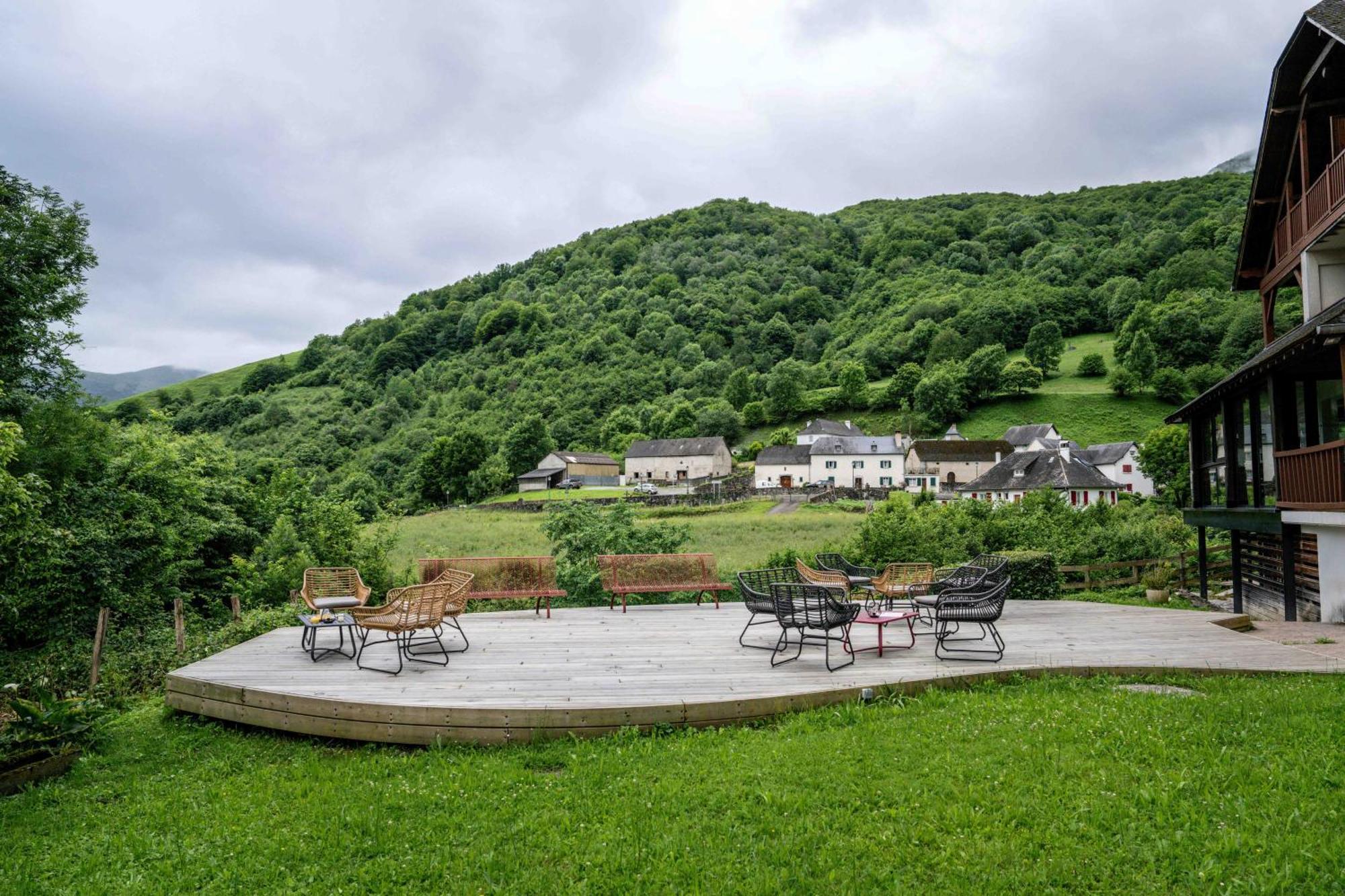 Logis Hotel Etchemaite Larrau Dış mekan fotoğraf