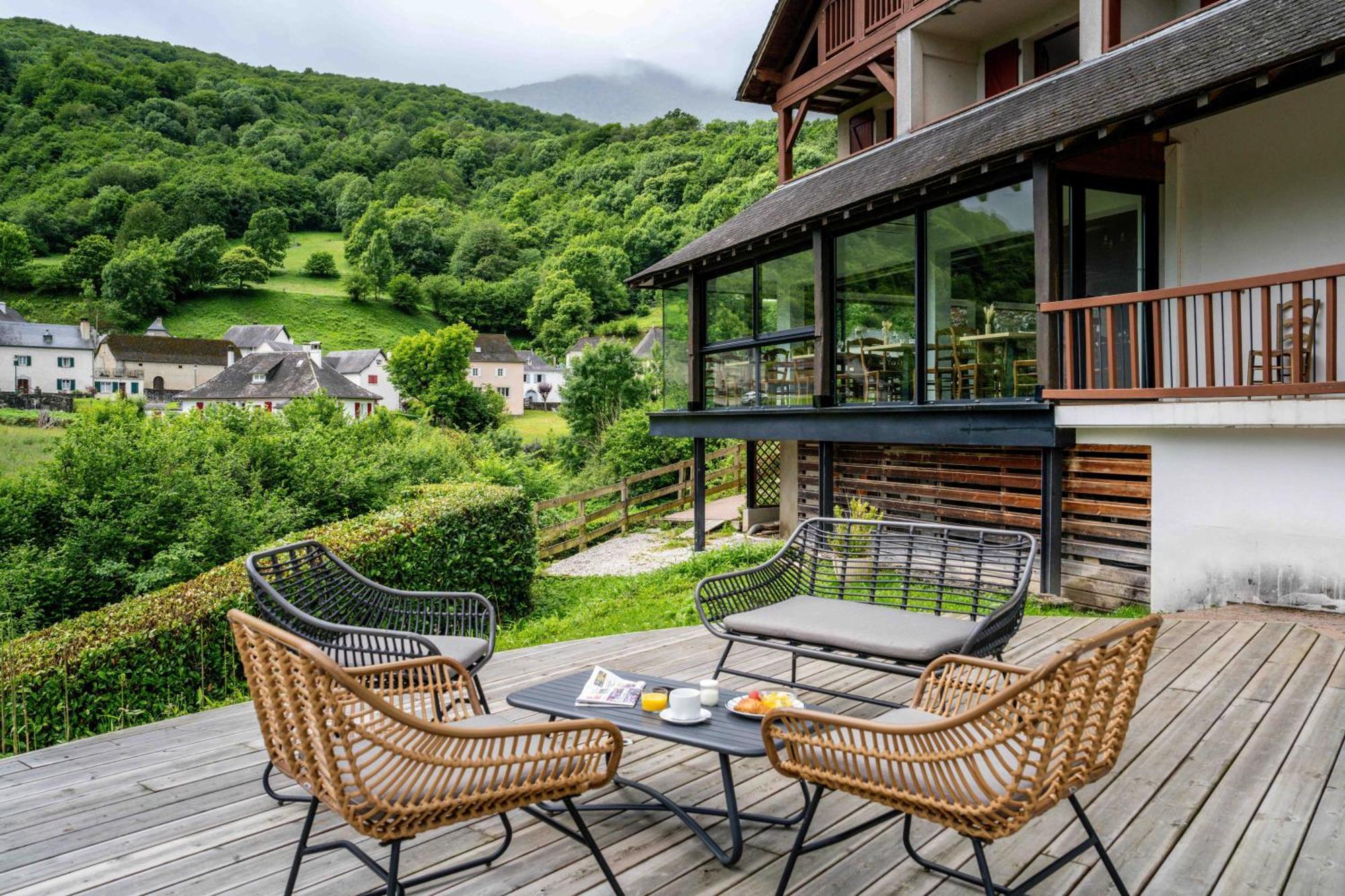 Logis Hotel Etchemaite Larrau Dış mekan fotoğraf